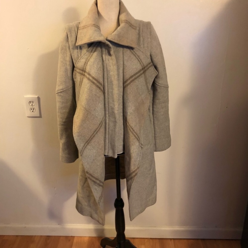 Intermix Coat - Picture 3 of 6